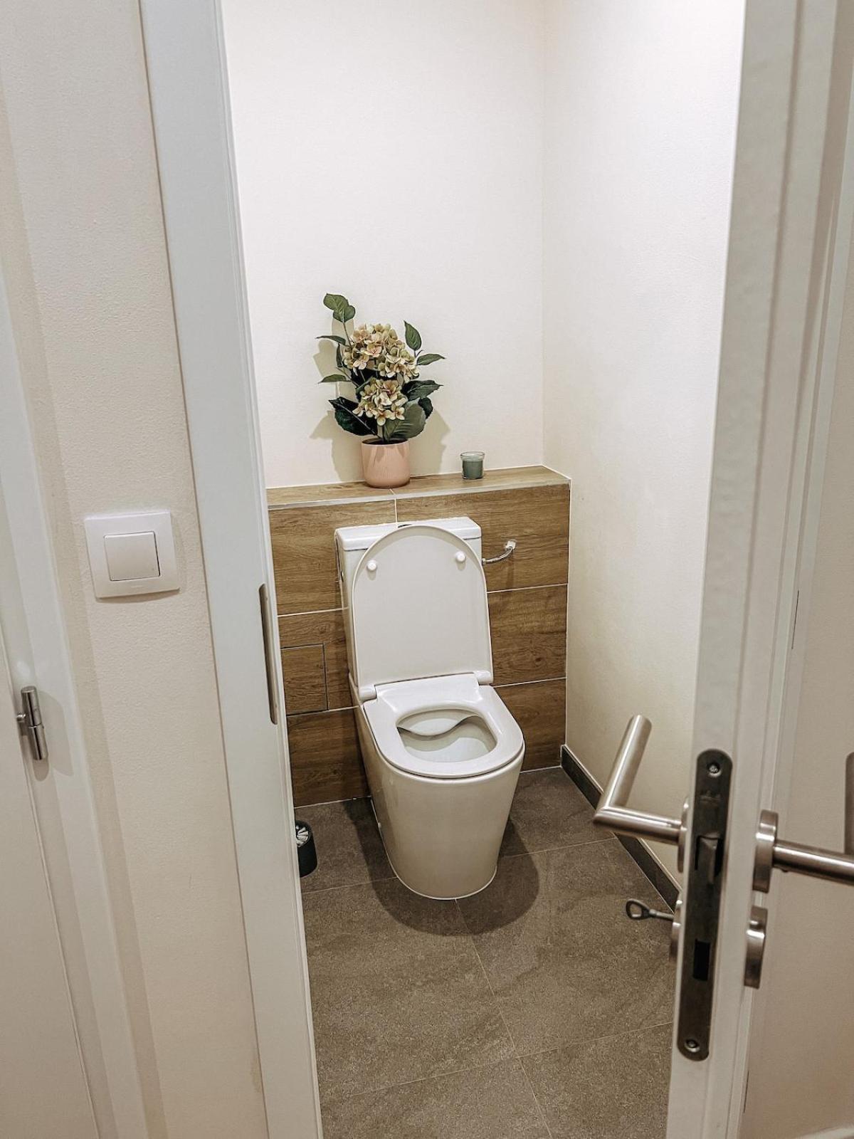 Stylish 1 Bedroom Office At Amazing Location * Prague